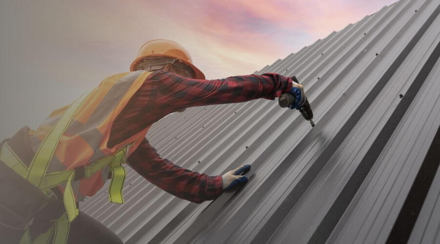 Professional gutter cleaning in White Lake, NY